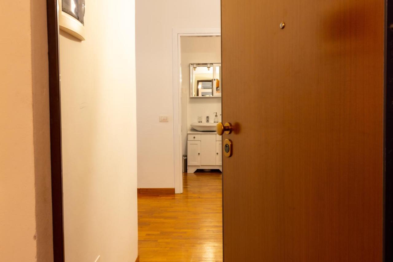 Nice Boboli'S Loft Apartment ฟลอเรนซ์ ภายนอก รูปภาพ