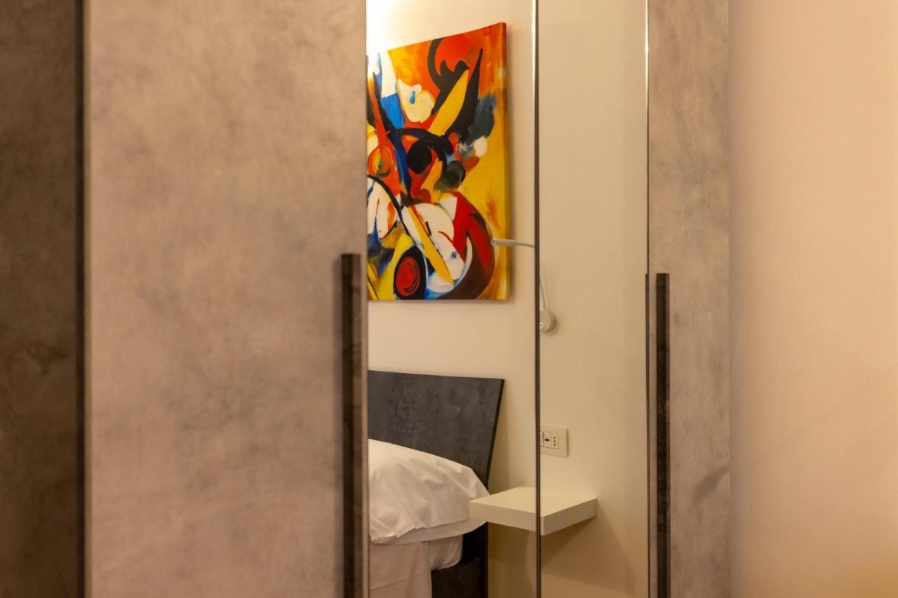 Nice Boboli'S Loft Apartment ฟลอเรนซ์ ภายนอก รูปภาพ